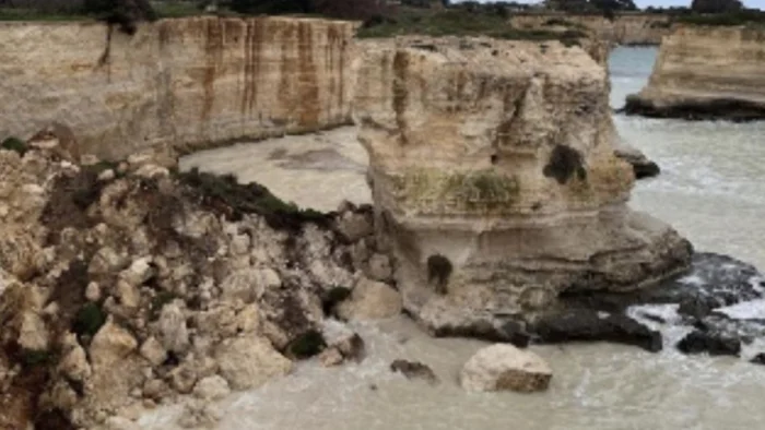 Se acab&oacute; el amor de tanto temporal: el famoso Arco de los Enamorados de Italia se viene abajo el mismo d&iacute;a de San Valent&iacute;n
