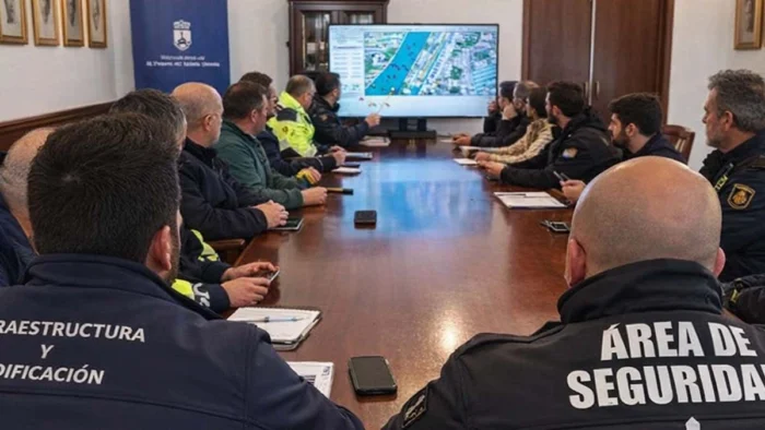 Doña Blanca, en El Puerto, sigue en alerta tras ser desalojada por la subida del Guadalete