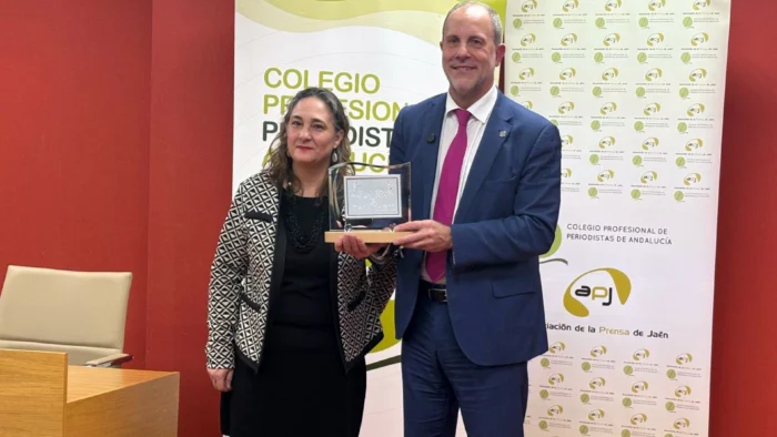 RECONOCIMIENTO A LA UNIVERSIDAD DE JAÉN POR SU APORTE AL DESARROLLO PROVINCIAL