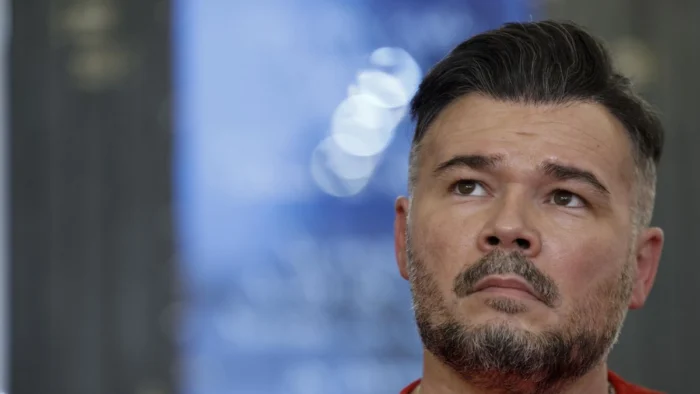 La Propuesta de Rufián para la Izquierda Española: ¿Un Camino Viable?