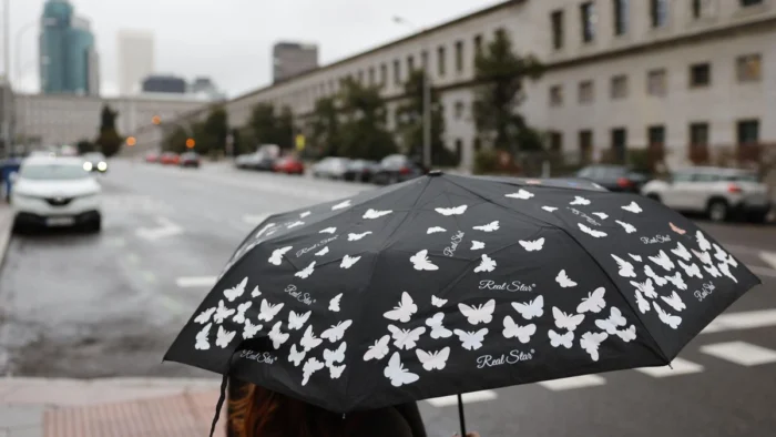 BORRASCA LEONARDO: ANDALUCÍA EN ALERTA ROJA POR LLUVIAS TORRENCIALES
