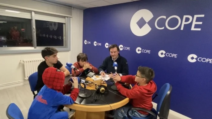 Voces Jóvenes Llenan de Esperanza el Día Mundial de la Radio