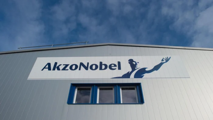 Akzo Nobel plantea un ERE que afectaría al 60% de la plantilla en El Prat de Llobregat