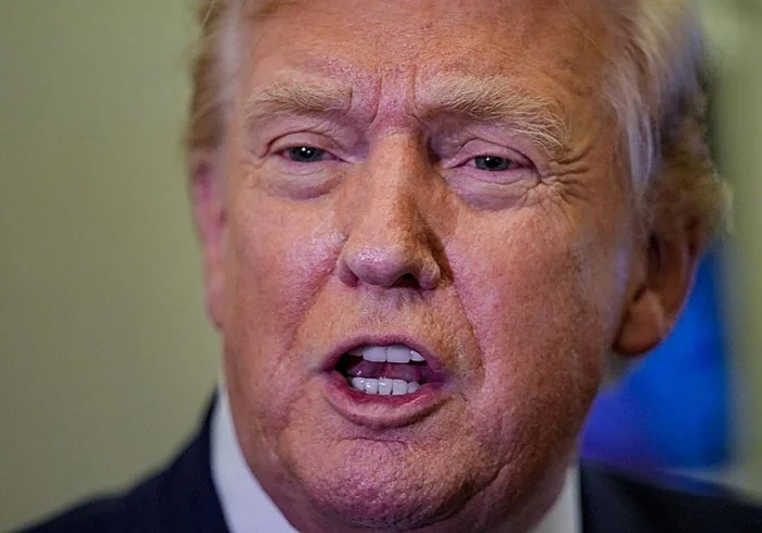 TRUMP CRITICA DURAMENTE LA ACTUACIÓN DE BAD BUNNY EN LA SUPER BOWL