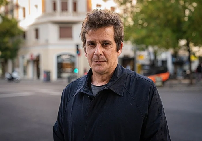 Alfonso J. Ussía gana el VI premio de No Ficción Libros del Asteroide