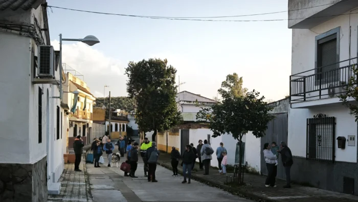 Córdoba enfrenta inundaciones masivas: Más de 400 desalojados por la crecida del Guadalquivir