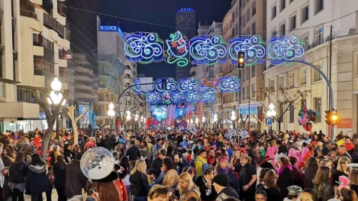 Carnaval Ramblero en Alicante: Refuerzo del Transporte Público y Amplia Programación