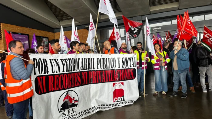 HUELGA DE MAQUINISTAS PARALIZA LA ESTACIÓN DE SEVILLA-SANTA JUSTA