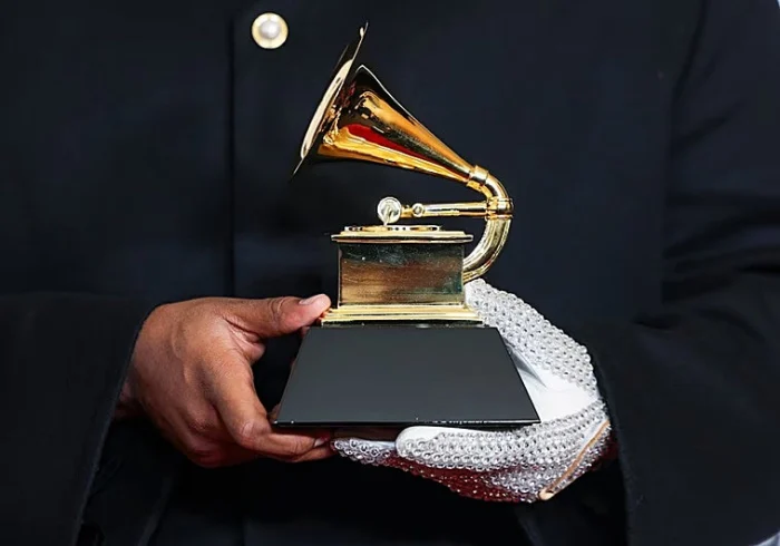 Grammy 2024: Política migratoria de EE.UU. protagoniza la gala con protestas y silencios
