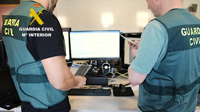 Cae en Toledo una red de sextorsión que chantajeaba a menores de Cádiz, Castellón y Asturias