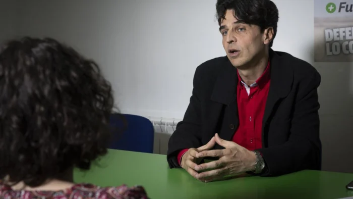 Juan Gasc&oacute;n, candidato de IU: "Castilla y Le&oacute;n es como un juguete que Ma&ntilde;ueco utiliza para intentar hacer da&ntilde;o al Gobierno"