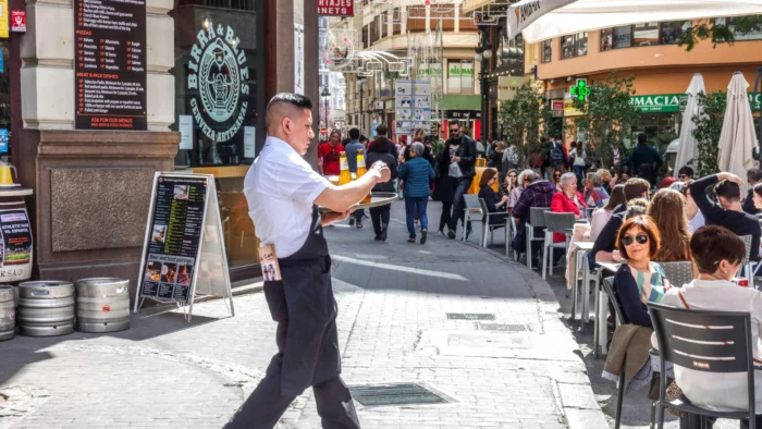 Extremadura Lidera el Crecimiento del Empleo en Semana Santa 2026