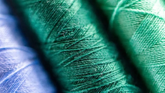 UN PROFESOR DE LITERATURA DESCUBRE SU PASIÓN POR LA COSTURA Y LE CAMBIA LA VIDA