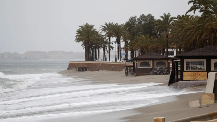 El PP defiende la “propiedad privada, económica e industrial” de la costa ante el aumento de la protección ambiental