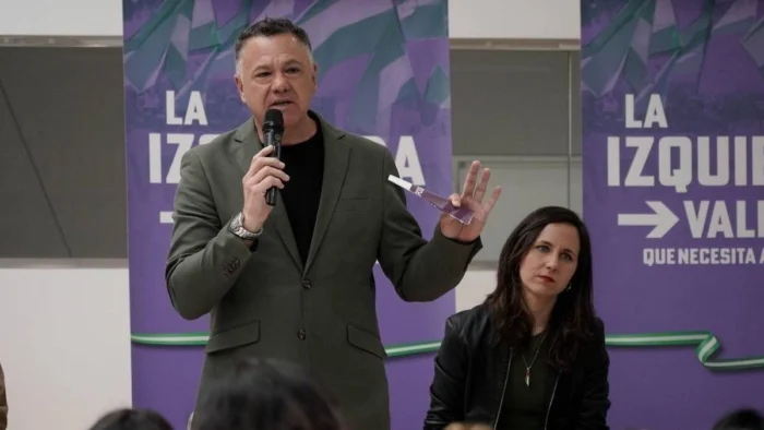 Podemos lanza a sus bases en Andalucía una consulta de 24 horas sobre si entra en una candidatura unitaria de izquierdas