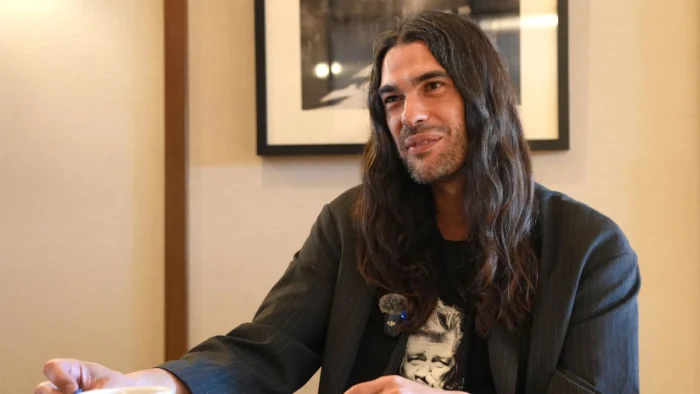 Oliver Laxe reflexiona sobre su cine y la exposición pública antes de los Oscar