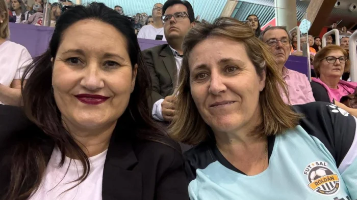 Crisis en Vox Torre Pacheco tras pacto con el PP: Dimisiones y acusaciones