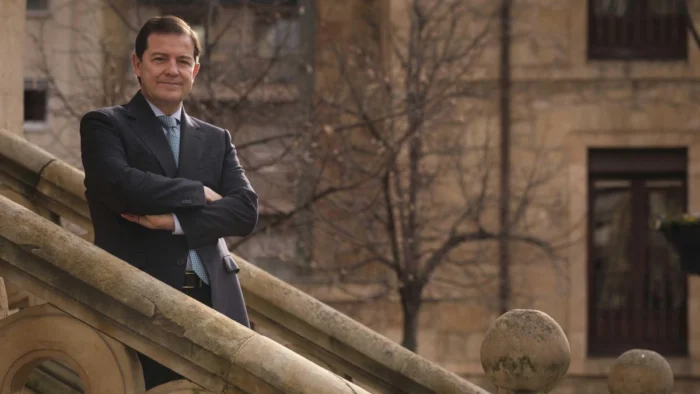 Alfonso Fernández Mañueco: "Vox dejó tirados a sus votantes en Castilla y León"