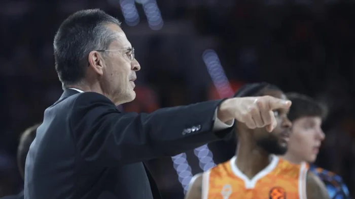 Pedro Martínez renueva con el Valencia Basket hasta 2028