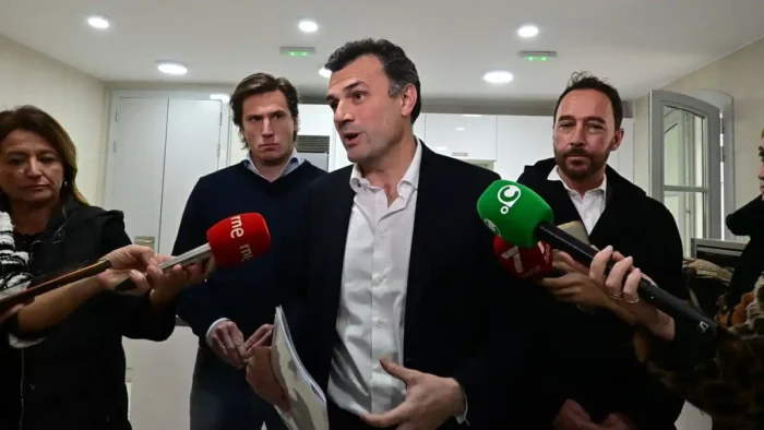 El alcalde de Cádiz insiste ahora en que el estadio “se llama Nuevo Mirandilla”