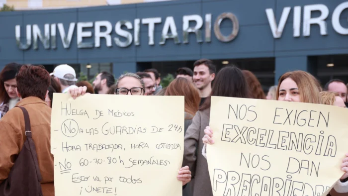 Huelga de Médicos en Andalucía: Segunda Semana de Protestas y Manifestaciones