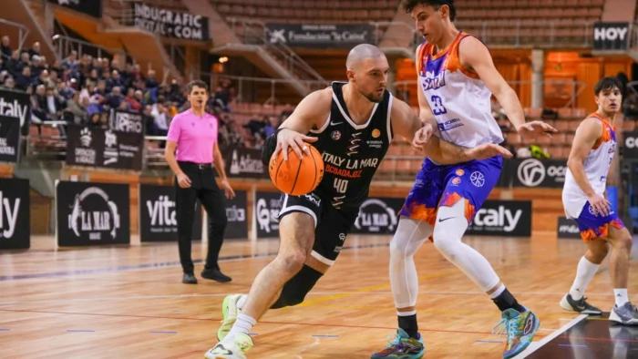 El Vitaly La Mar BCB busca el campeonato en el derbi pacense