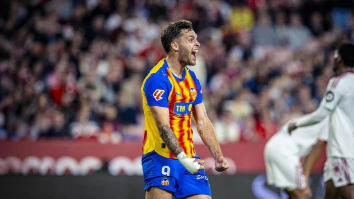 Hugo Duro: El Delantero Español Más Goleador Ignorado por la Selección