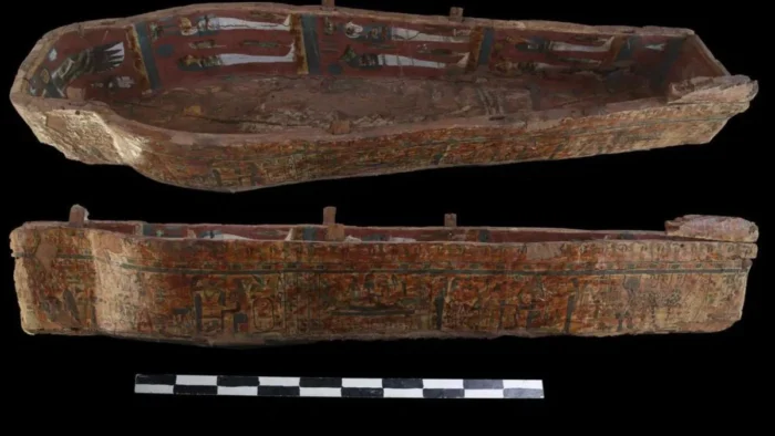 Nuevos Sarcófagos y Papiros Revelan Secretos de los Cantores de Amón en Luxor