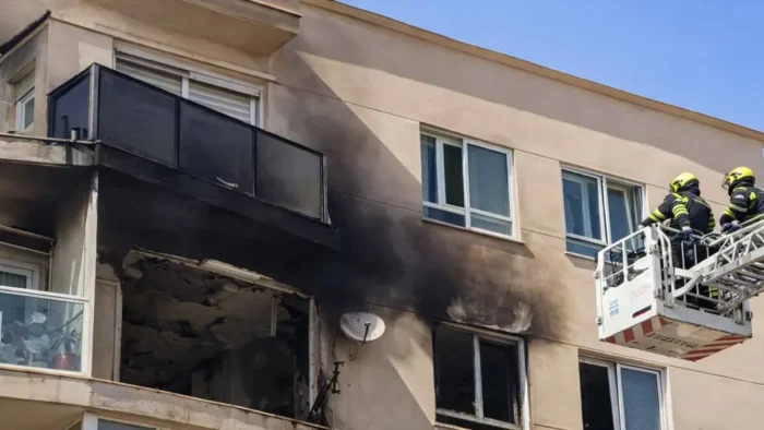 TRAGEDIA EN ALGECIRAS: Explosión Devasta Edificio y Cobra una Vida