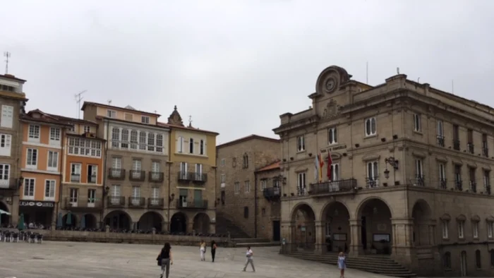 Ourense inicia este martes el control por cámaras y sanciones en el centro histórico
