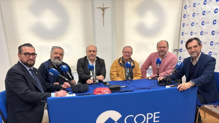 Nuevas Normas para la Semana Santa en Asidonia-Jerez: Música, Lluvia y Preparación Cofrade