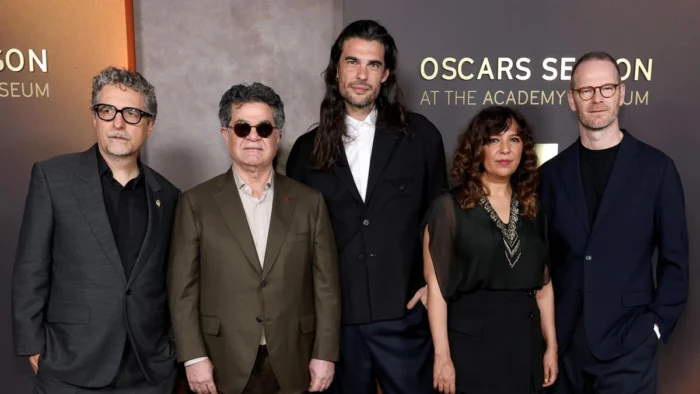 Jafar Panahi y la guerra en Irán marcan la previa de los Oscar