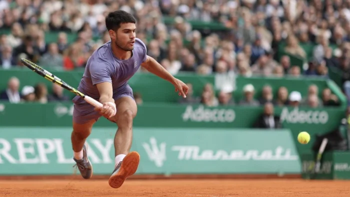 La Lucha por el Número Uno: Alcaraz vs. Sinner en la Gira de Tierra Batida