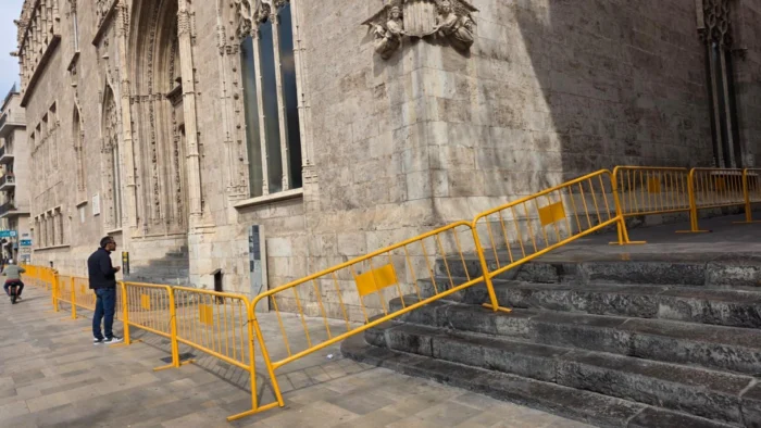 Valencia protege su patrimonio histórico durante las Fallas