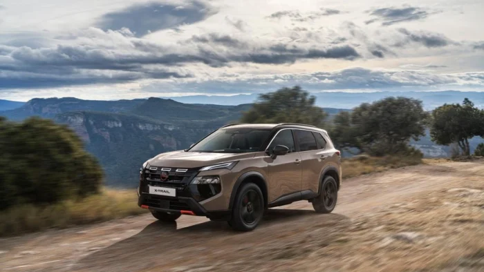 NUEVO NISSAN X-TRAIL: MÁS ROBUSTO Y CONECTADO EN SU 25 ANIVERSARIO