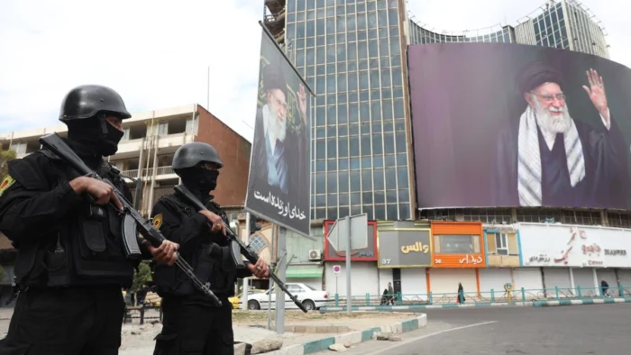 Por qué sobrevive el régimen iraní y qué puede pasar ahora