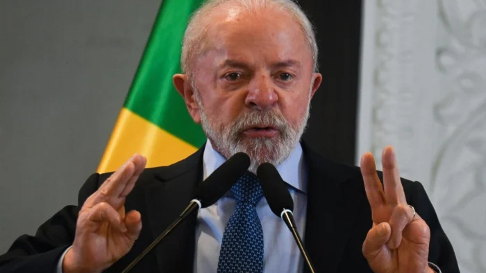 La economía brasileña en auge: ¿Por qué la mitad de la población no lo percibe?