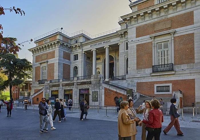 El Museo del Prado repara de urgencia la escalinata de Goya por «riesgo de colapso»
