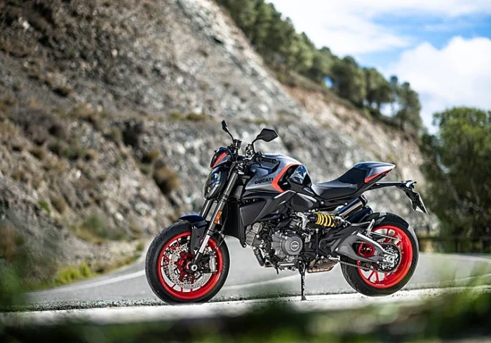 Nuevos Colores para la Ducati Monster: Inspiración en la S4