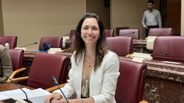 Dimite diputada de Vox en Murcia y el PP roza la mayoría absoluta