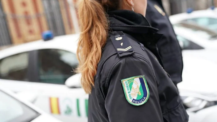 Rescate de cinco menores en Sevilla por insalubridad y venta de drogas