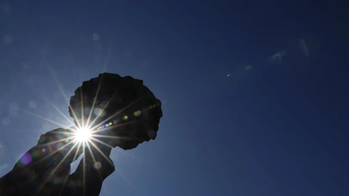 Temperaturas veraniegas y chubascos aislados en Madrid este fin de semana