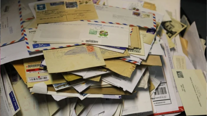 El correo postal persiste en Navarra a pesar del auge digital