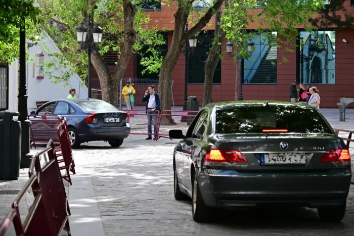 Críticas por la supresión del camino escolar seguro para habilitar el itinerario alternativo por las obras de la calle Honduras