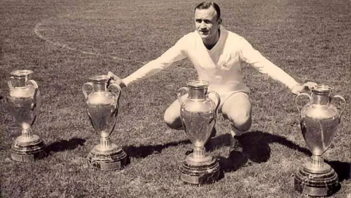 Fallece José Emilio Santamaría, leyenda del Real Madrid y exseleccionador de España