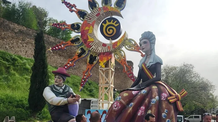 Toledo se viste de Hogueras de Alicante: Un fin de semana de fiesta, pólvora y tradición