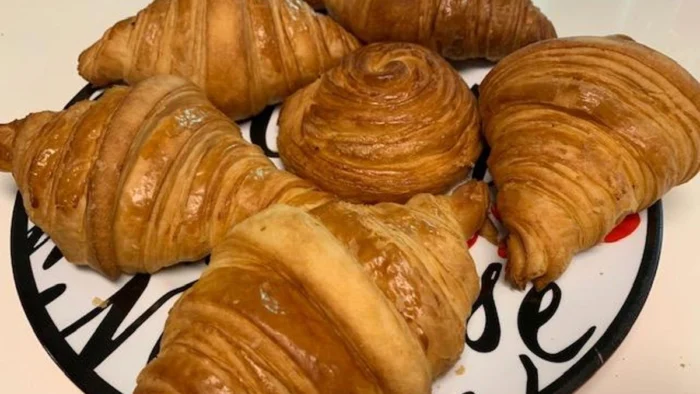 El Verdadero Origen del Croissant: Una Historia que Cruza Fronteras