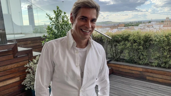 Carlos Baute asegura que se “dejó llevar por la emoción” con los insultos contra Delcy Rodríguez: “No soy racista”