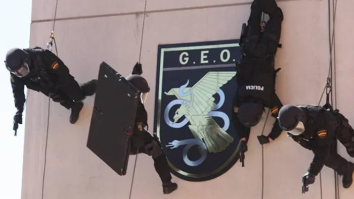 Muere un agente GEO en Guadalajara tras dispararse su propia arma en la pierna alcanzándole la arteria femoral