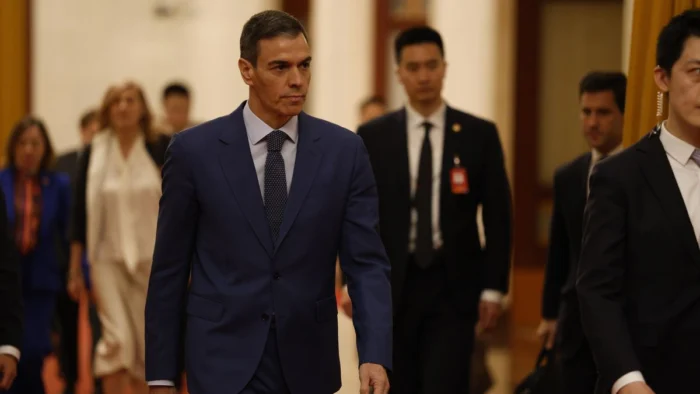 Sánchez defiende la regularización de migrantes como un “acto de normalización y justicia